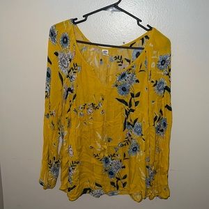 Old Navy Peasant Top Large